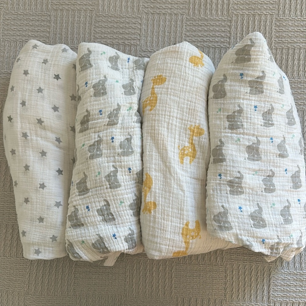 4 Aden + Anais Crib Sheets